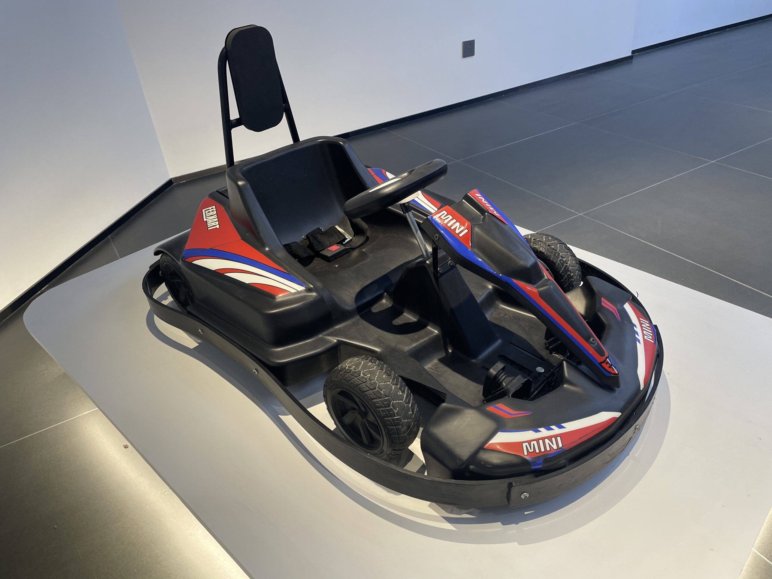 MiniKart-Front-Profile2